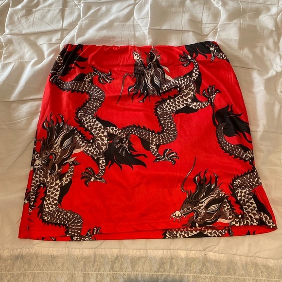 Red Dragon Skirt & Top Matching Set - Picture 5 of 12